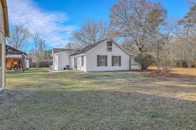 233 Harlock Drive, Moncks Corner, SC 29461