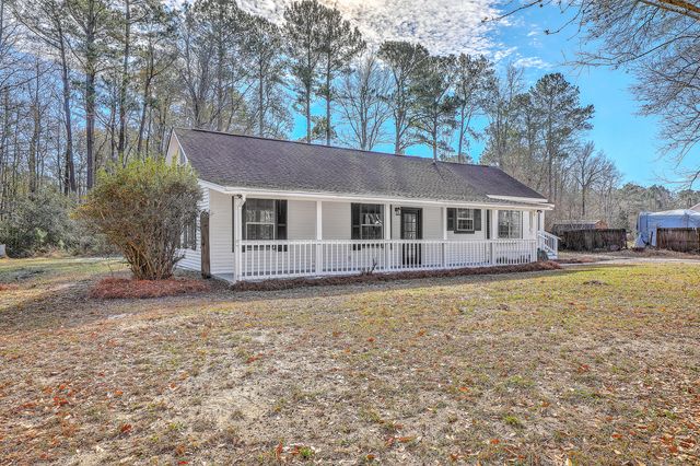 233 Harlock Drive, Moncks Corner, SC 29461