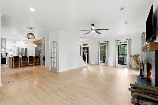421 Eagle Ridge Trail, Canton, GA 30114