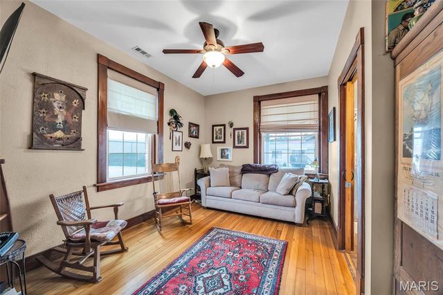 413 Schiller Street, Hermann, MO 65041