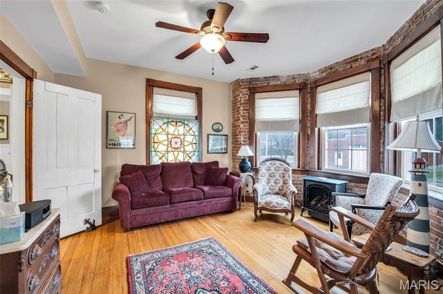 413 Schiller Street, Hermann, MO 65041