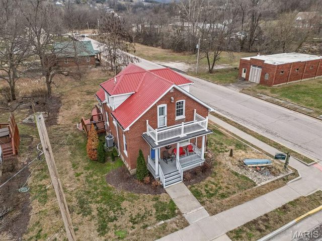 413 Schiller Street, Hermann, MO 65041