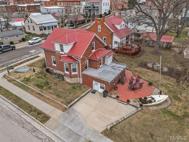 413 Schiller Street, Hermann, MO 65041