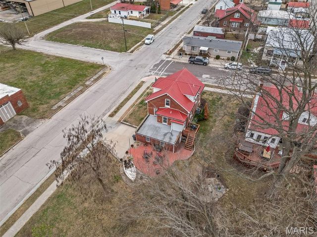 413 Schiller Street, Hermann, MO 65041