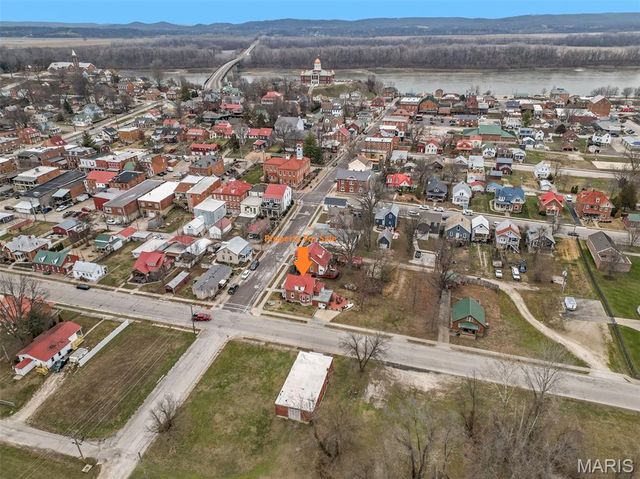 413 Schiller Street, Hermann, MO 65041