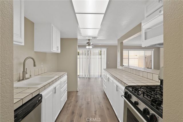 2114 Firewood Court, San Bernardino, CA 92404
