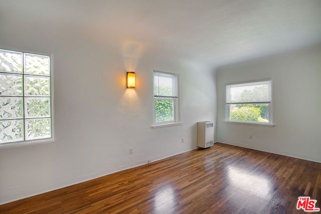 2534 7th Street 3, Santa Monica, CA 90405