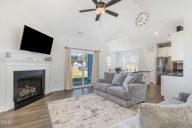 241 N Nolan Park Drive, Selma, NC 27576