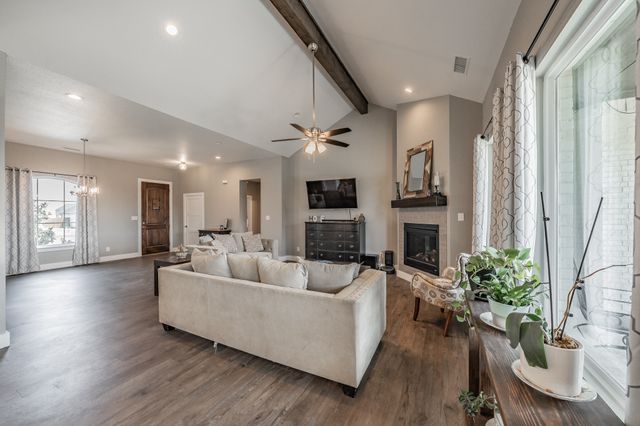 804 Shirley Jean Lane, Collinsville, TX 76233