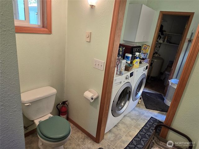 8823 Old Highway 99 SE, Tumwater, WA 98501
