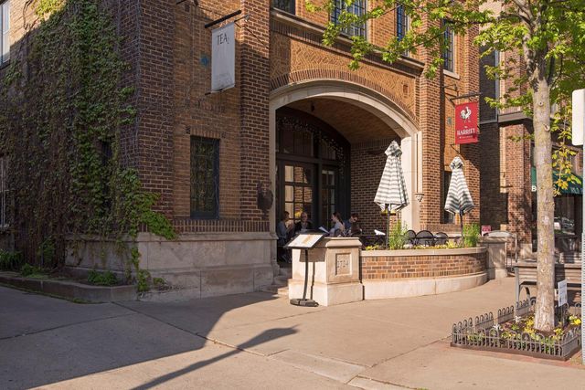 3711 Glendale Terrace, Minneapolis, MN 55410