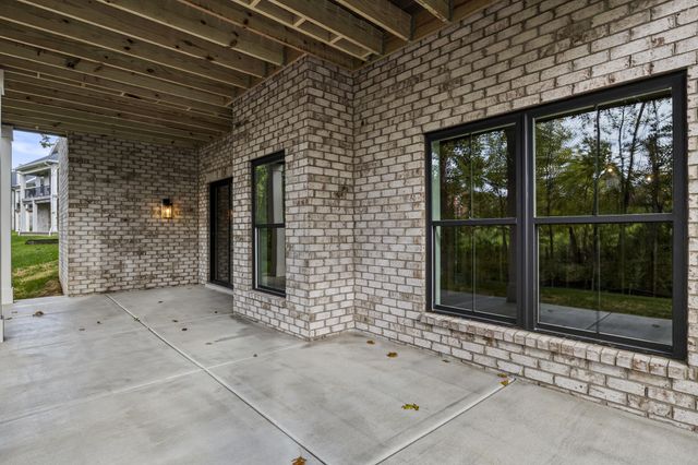 3573 Harper Woods Lane, Lexington, KY 40515