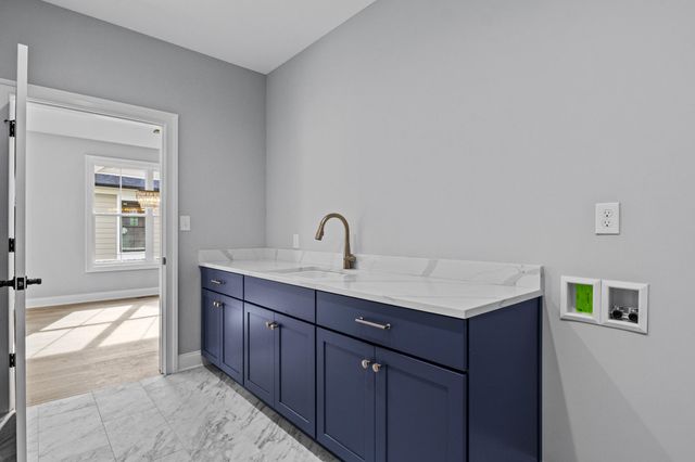 3573 Harper Woods Lane, Lexington, KY 40515
