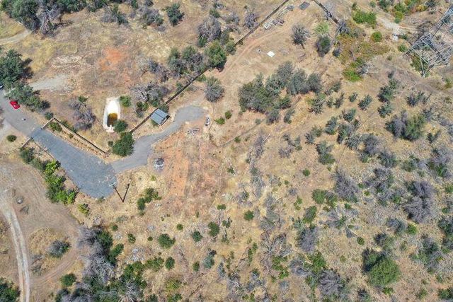 16266 Gold Pan Way, Redding, CA 96001