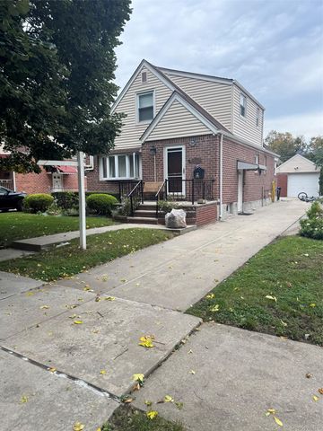 82-37 250TH Street, Bellerose, NY 11426
