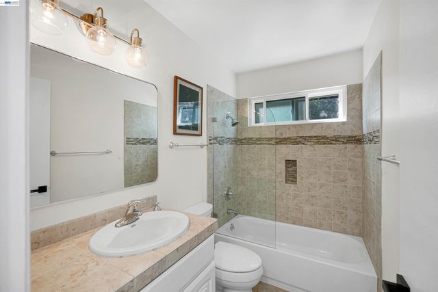 293 Via Cima Ct, Danville, CA 94526