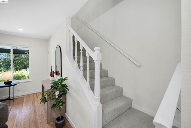 293 Via Cima Ct, Danville, CA 94526