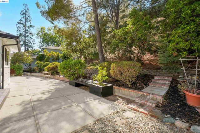 293 Via Cima Ct, Danville, CA 94526