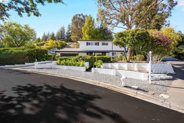 293 Via Cima Ct, Danville, CA 94526