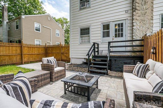 5 Mayfield Place B, Metuchen, NJ 08840
