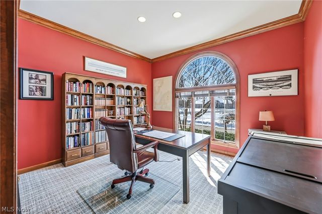 21 Timber Run Court, Canfield, OH 44406