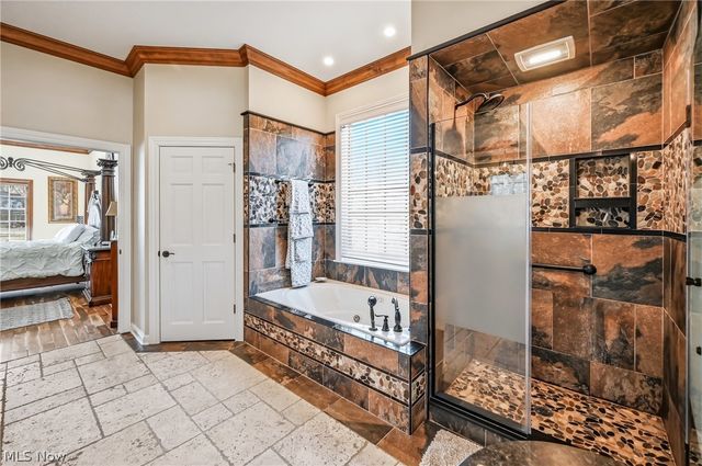 21 Timber Run Court, Canfield, OH 44406