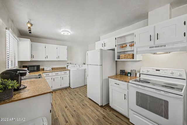 510 N IROQUOIS Avenue, Tucson, AZ 85745