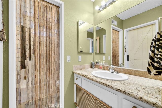 14008 Ridgewood, Fontana, CA 92337