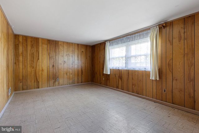 3310 ENGLEWOOD RD, Wilmington, DE 19810