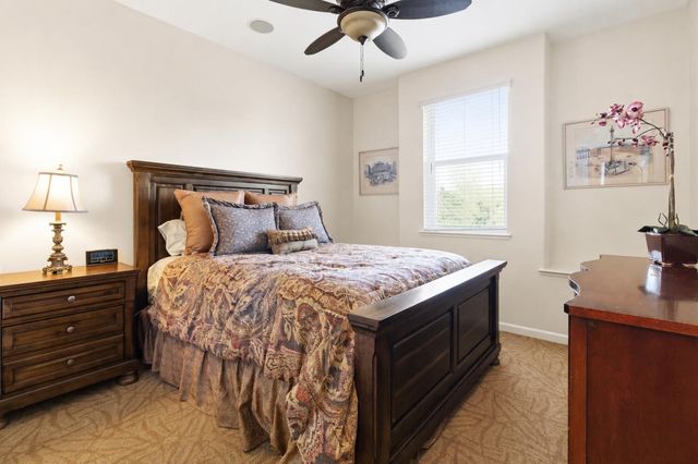 1090 Thornhill Ln, Lincoln, CA 95648
