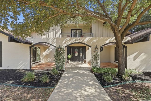 107 WICKFORD WAY, Castle Hills, TX 78213