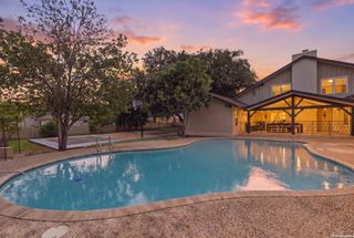 107 WICKFORD WAY, Castle Hills, TX 78213