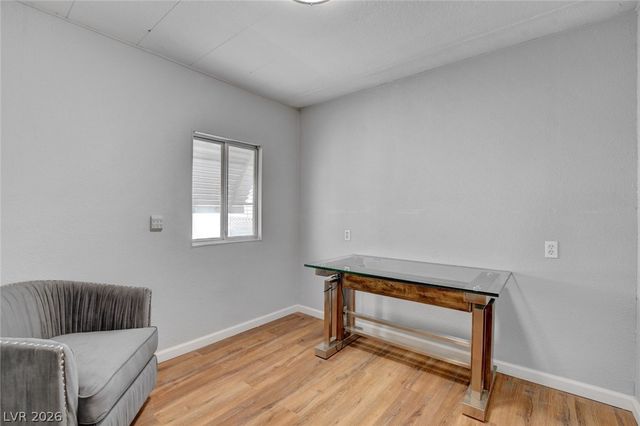 5054 Ridge Drive, Las Vegas, NV 89103