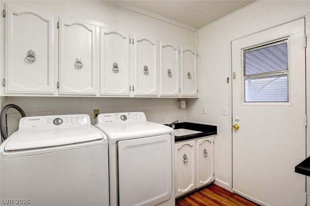 5054 Ridge Drive, Las Vegas, NV 89103