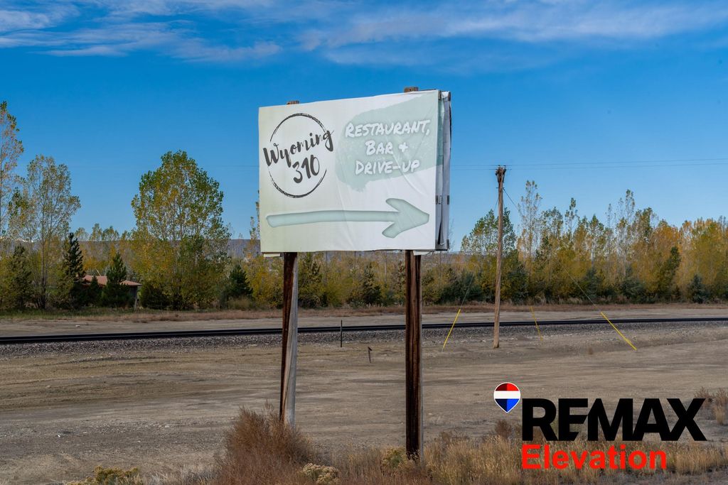 775 Hwy 310, Deaver, WY 82421 photo 3