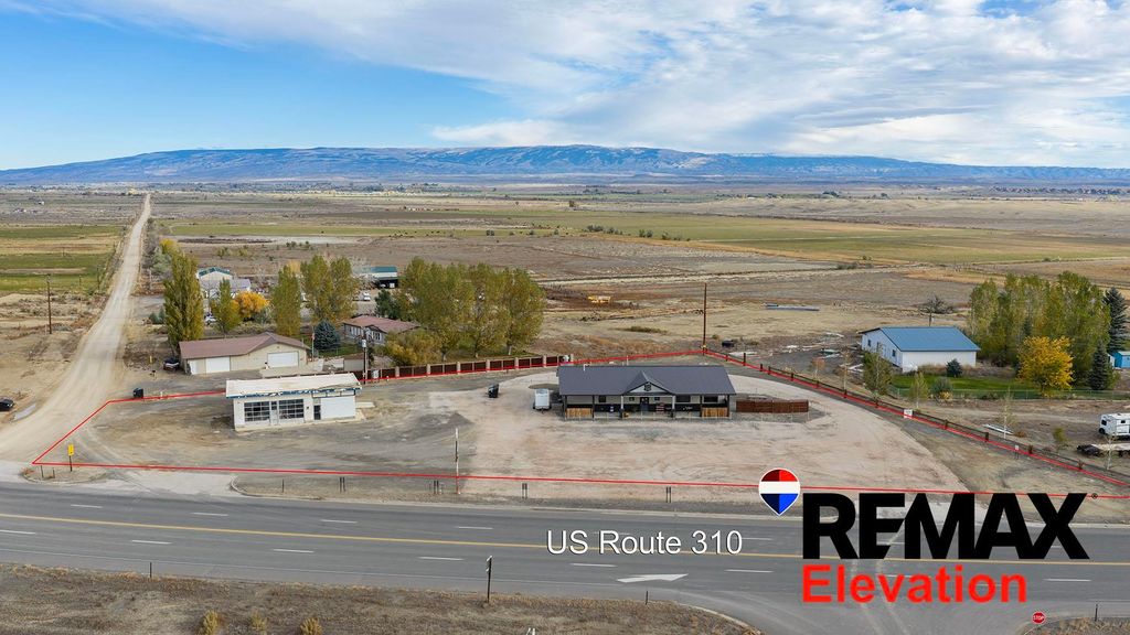 775 Hwy 310, Deaver, WY 82421 photo 4