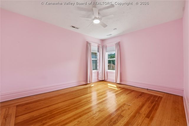 225 11th Avenue, Huntington, WV 25701