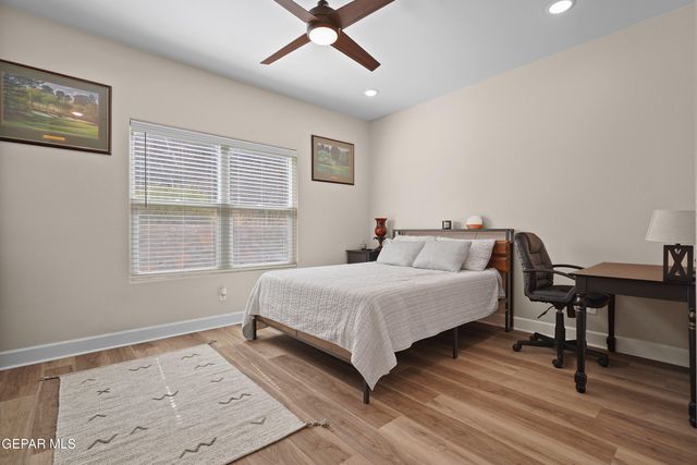 4776 EXCALIBUR Drive B, El Paso, TX 79902