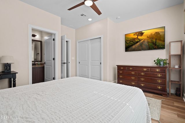 4776 EXCALIBUR Drive B, El Paso, TX 79902
