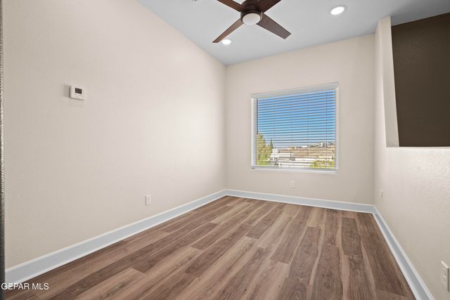 4776 EXCALIBUR Drive B, El Paso, TX 79902