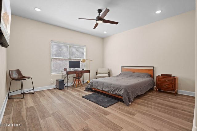 4776 EXCALIBUR Drive B, El Paso, TX 79902