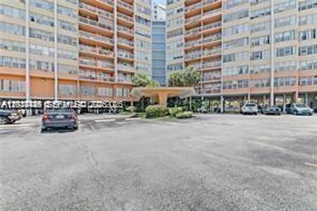 2025 NE 164th Street 904, North Miami Beach, FL 33162