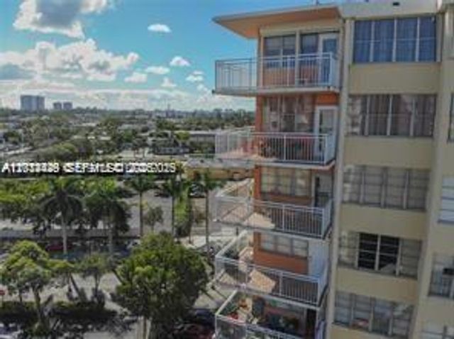 2025 NE 164th Street 904, North Miami Beach, FL 33162