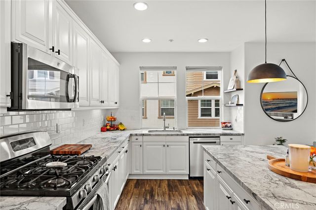 16 Arlington Street, Ladera Ranch, CA 92694