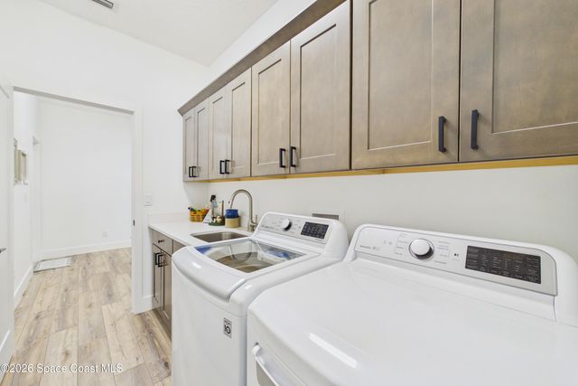 424 Krassner Drive NW, Palm Bay, FL 32907