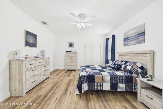 424 Krassner Drive NW, Palm Bay, FL 32907