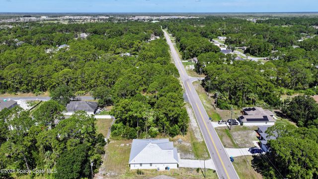 424 Krassner Drive NW, Palm Bay, FL 32907