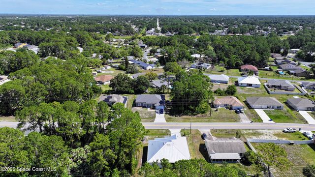 424 Krassner Drive NW, Palm Bay, FL 32907