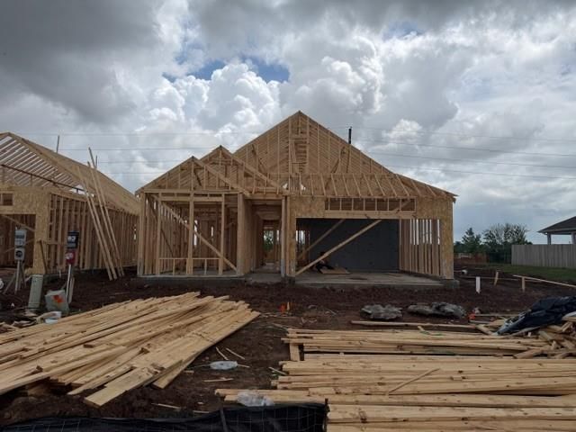 8026 Wandering Glider Drive, Fulshear, TX 77441