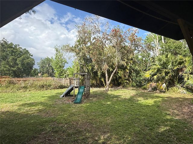 5012 WOODLAWN CIRCLE W, Palmetto, FL 34221